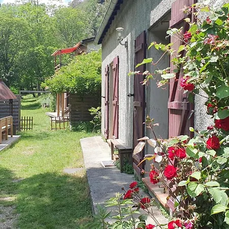 Holiday home Maison De La Montagne La Decouverte Nohedes